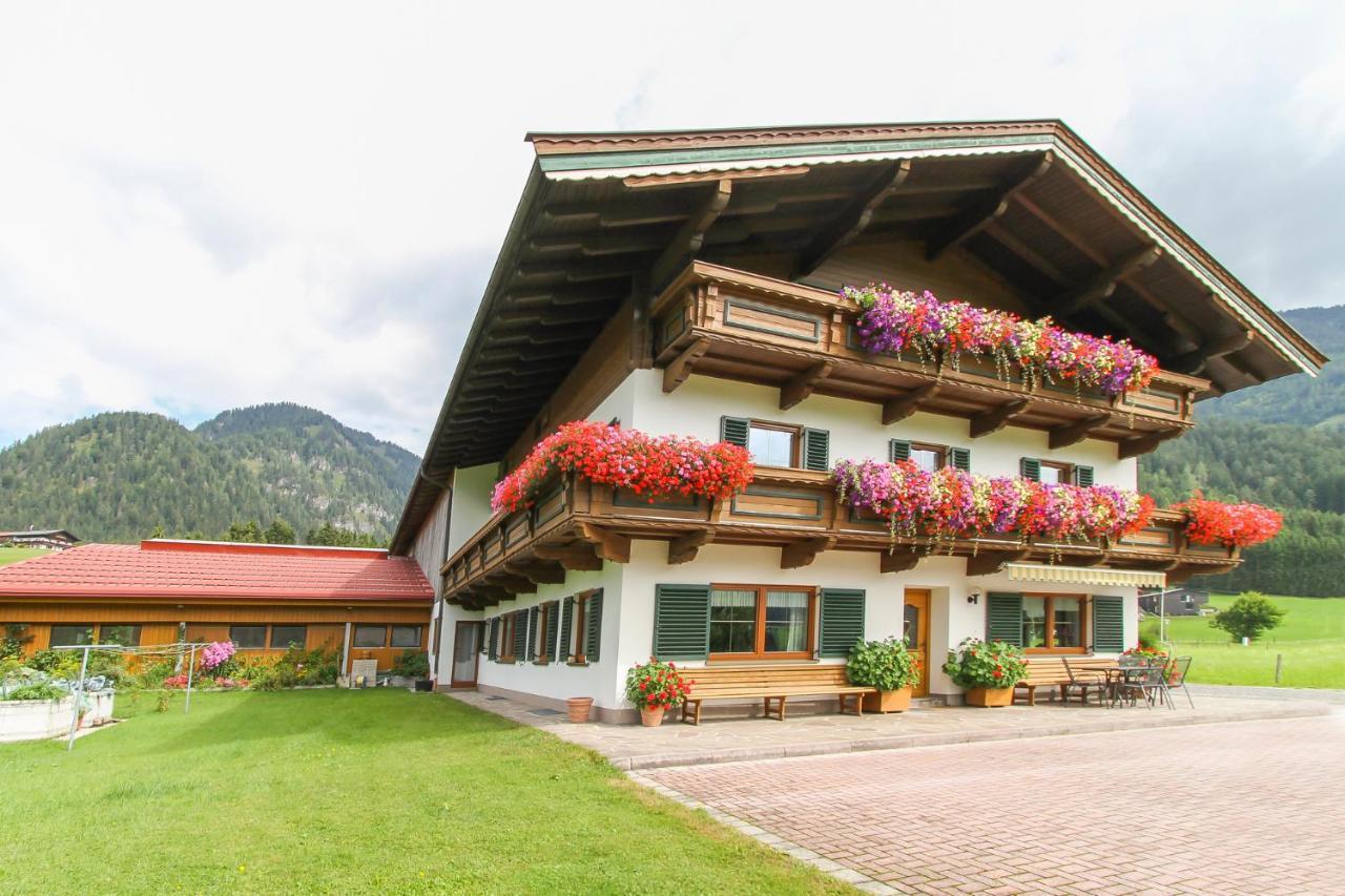 Schneiderbauer Bed & Breakfast Waidring Luaran gambar
